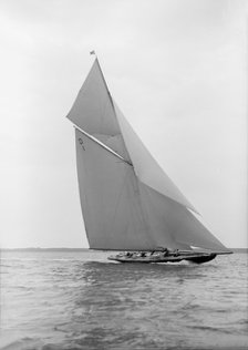 The 15 Metre class 'Pamela' sailing close-hauled, 1913. Creator: Kirk & Sons of Cowes.