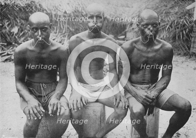 'Typical Pearl Drivers', c1890, (1910). Artist: Alfred William Amandus Plate.