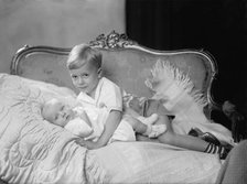 Haller, Robert, Children - Portrait, 1933. Creator: Harris & Ewing.