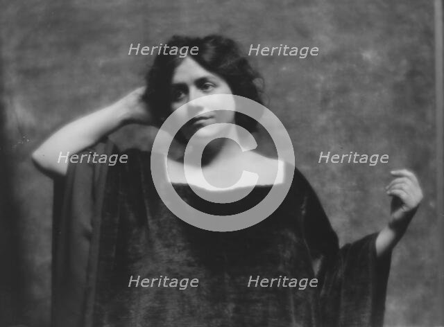 Parker, Corinne, Miss, portrait photograph, ca. 1913. Creator: Arnold Genthe.