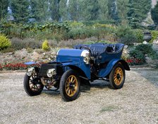 1903 Daimler. Artist: Unknown