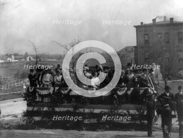 Tuskegee 25th anniversary - reviewing stand, Tuskegee Institute, Tuskegee, Alabama, 1906. Creator: Frances Benjamin Johnston.