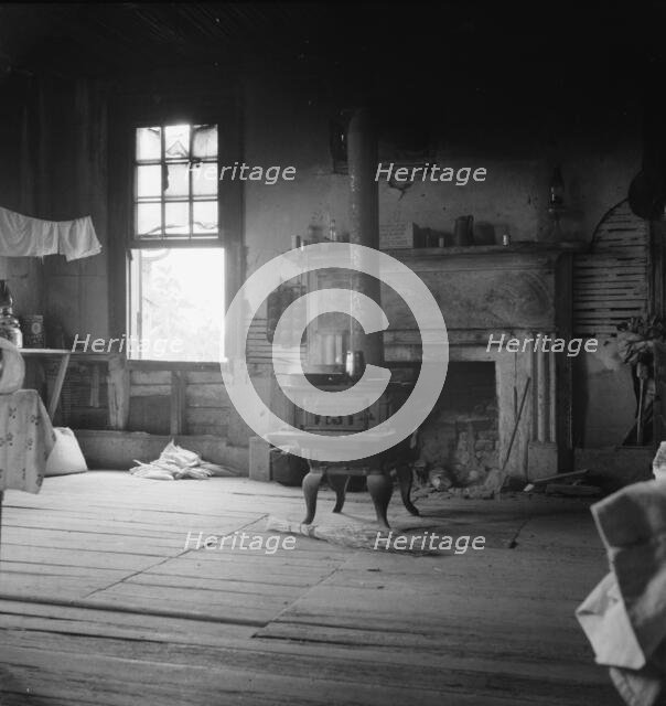 Interior of plantation house now vacant, Greene County, Georgia, 1937. Creator: Dorothea Lange.