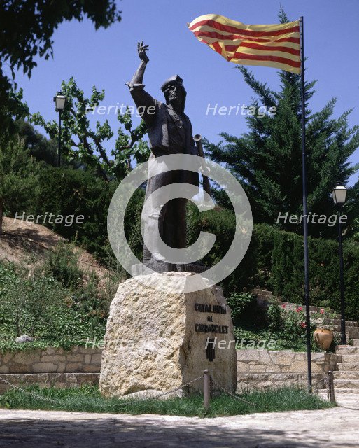 Monument to Carrasclet, nickname of the guerrilla Joan Pere Barceló i Anguera (1682-1743).