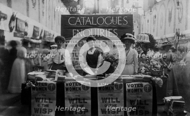 The catalogue and enquiries stall at the Women's exhibition, May 1909. Artist: Unknown