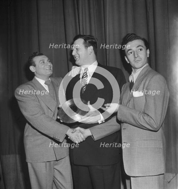 Portrait of Frankie Laine and Vic Damone, New York, N.Y., 1946. Creator: William Paul Gottlieb.