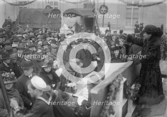 Julia Arthur, between c1915 and 1917. Creator: Bain News Service.