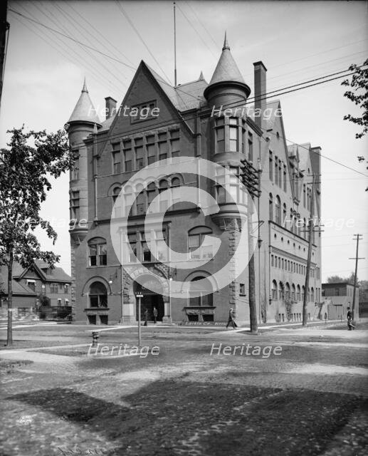 Masonic Temple, Saginaw, Mich., between 1900 and 1910. Creator: Unknown.