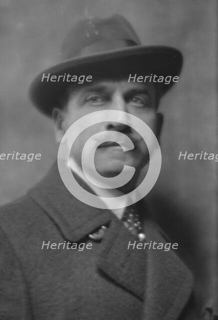 Wright, J. Dunbar, Mr., portrait photograph, 1915 Feb. 17. Creator: Arnold Genthe.