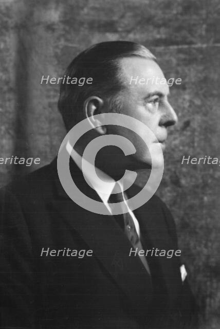 Miller, Henry, Mr., portrait photograph, 1919 Mar. 6. Creator: Arnold Genthe.
