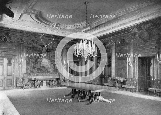 The State Dining-room at the White House, Washington DC, USA, 1908. Artist: Unknown
