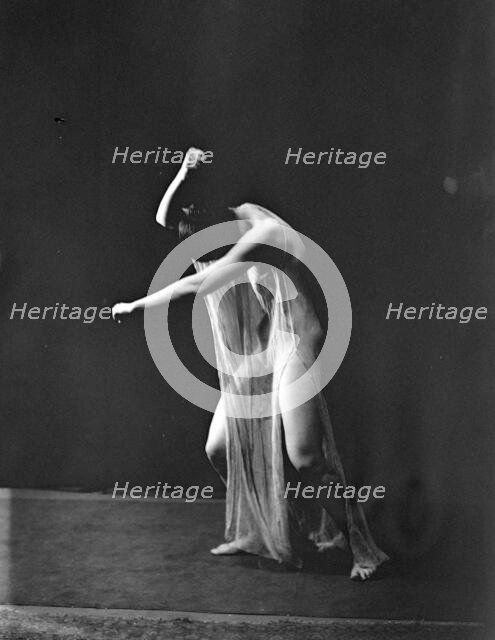 Beatrice Wanger, between 1912 and 1922. Creator: Arnold Genthe.