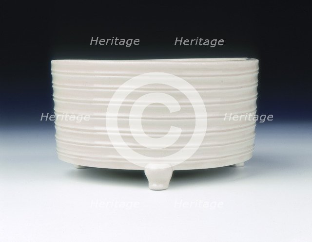 Dehua porcelain censer with string pattern, late Ming dynasty, China, 1600-1644. Artist: Unknown