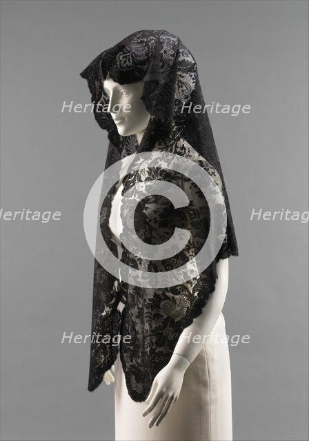 Mantilla, European, third quarter 19th century. Creator: Unknown.