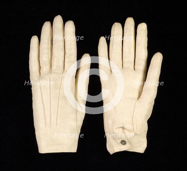 Evening gloves, French, 1848. Creator: Unknown.