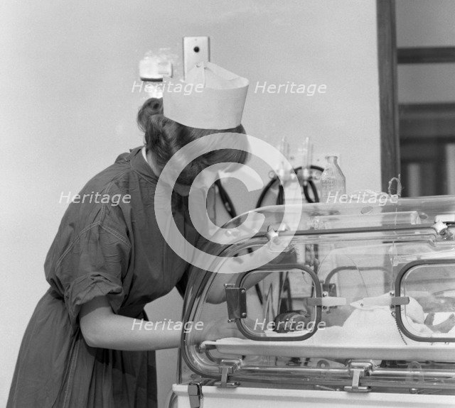 Special care unit for premature babies, Nether Edge Hospital, Sheffield, South Yorkshire, 1969. Artist: Michael Walters