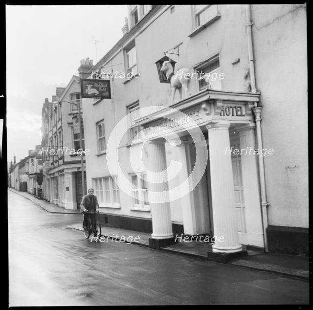 White Hart Hotel, The Square, Moretonhampstead, Devon, 1967. Creator: Eileen Deste.