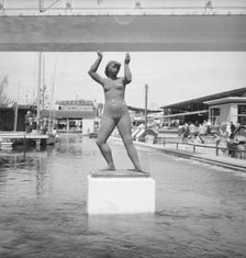 Sculpture by Karin Jonzen of a female nude, Festival of Britain, South Bank, London, 1951. Artist: MW Parry.