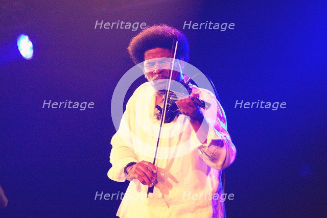 Omar Puente, Brecon Jazz Festival, Powys, Wales, 2006. Artist: Brian O'Connor