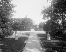 Lafayette Park, Norfolk, Va., c.between 1910 and 1920. Creator: Unknown.
