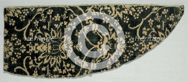 Velvet Fragment, 1400s. Creator: Unknown.
