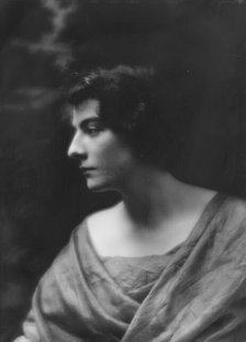 Rubner, Dagmar, Miss, portrait photograph, 1912 Nov. 24. Creator: Arnold Genthe.