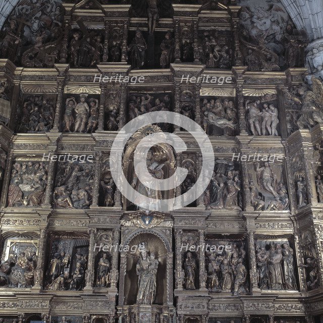 Detail of the main altarpiece dedicated to Saint Antolin and with scenes from the life of Christ,…