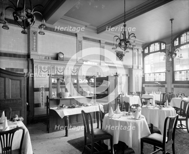 The Grill Room at Victoria Station, London, 1908. Artist: Bedford Lemere and Company