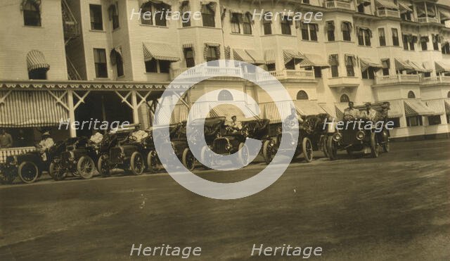 The Pope-Toledos at Hotel Wentworth, used at peace conference, Portsmouth, N.H., USA., August, 1905. Creator: Unknown.