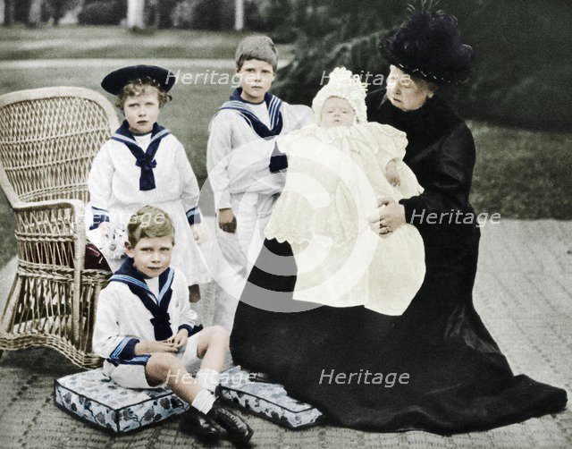 Queen Victoria with her great-granchildren at Osborne House, Isle of Wight, 1900. Artist: Unknown.