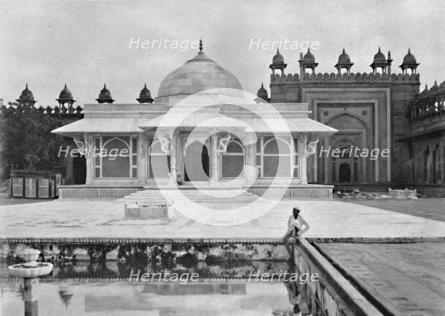'Fatehpur Sikri. Tomb of Sheik Salem Christi', c1910. Creator: Unknown.