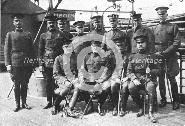 '<<Freres Dans la Meme Cause>>; En route pour la France: le general Pershing, commandant..., 1917. Creator: Unknown.