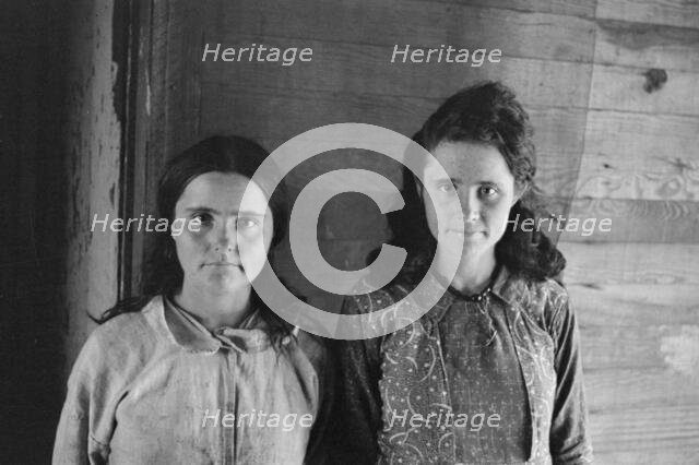 Elizabeth and Dora Mae Tengle, Hale County, Alabama, 1936. Creator: Walker Evans.