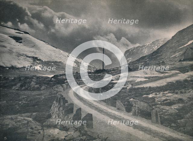 'The mountain road Grotli - Stryn', 1914. Creator: Unknown.
