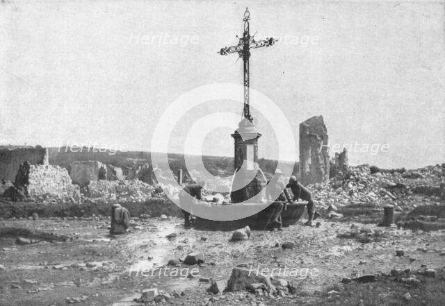 'La croix d'Avocourt: restee debout au milieu du village aneanti', 1916. Creator: Unknown.