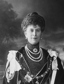 Queen Mary, consort of King George V of the United Kingdom, c1910s(?). Artist: Unknown