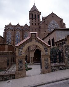 Valldonzella Convent 1913-1919, detail of the entrance to the convent.