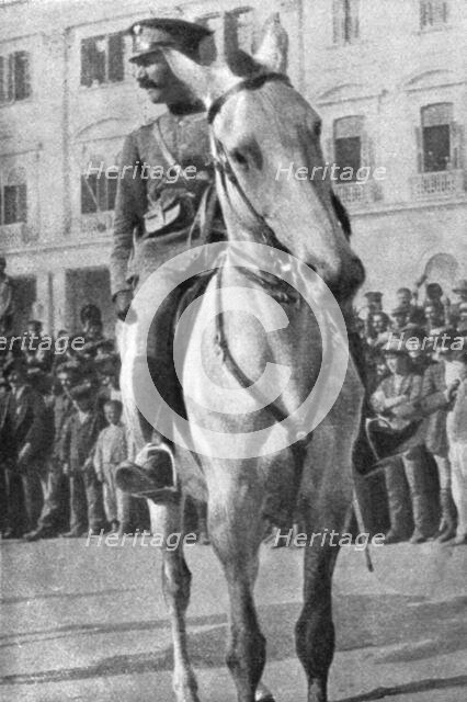 'Un mouvement national a Salonique; le colonel Zimbrakakis, chef du mouvement national', 1916. Creator: Unknown.