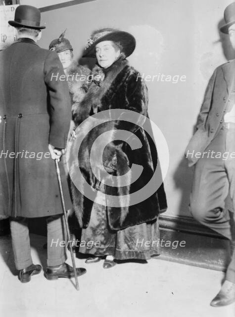 Mrs. Alex Mishkinoff [i.e. Miskinoff], Princess Galatzine [i.e. Galitzine], between c1915 and c1920. Creator: Bain News Service.