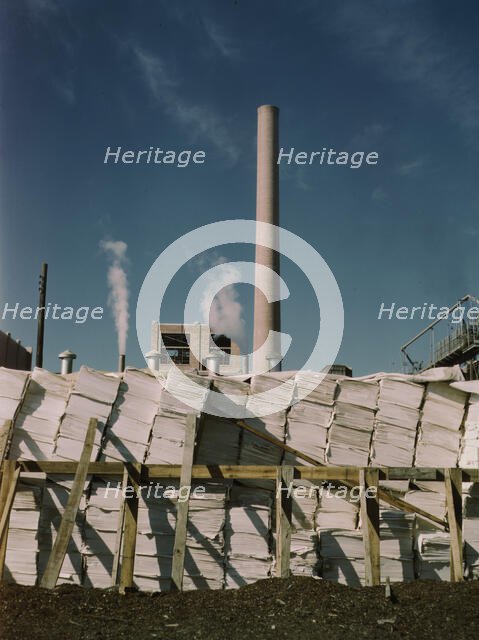 Southland Paper mill, Kraft (chemical) pulp used in making newsprint, Lufkin, Texas, 1943. Creator: John Vachon.