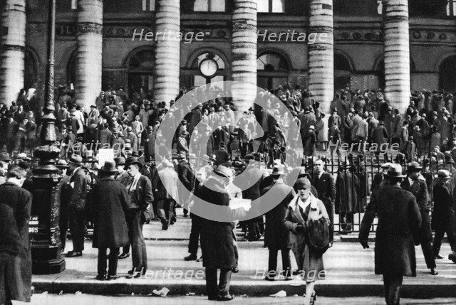 Bargaining outside the Stock Exchange, Paris, 1931.Artist: Ernest Flammarion