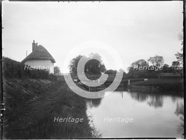 Wootton Rivers Lock, Wootton Rivers, Wiltshire, 1923. Creator: Katherine Jean Macfee.