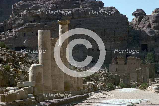 Colonnaded street in the centre of Petra. Artist: Unknown