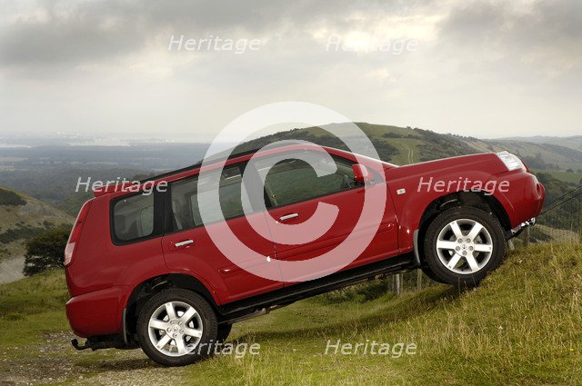 2005 Nissan X-Trail 2.2dci Artist: Unknown.