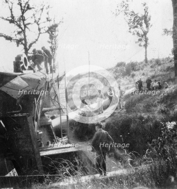 ''Big Bertha', the German gun that shelled Paris', World War I, c1918. Artist: Nightingale & Co