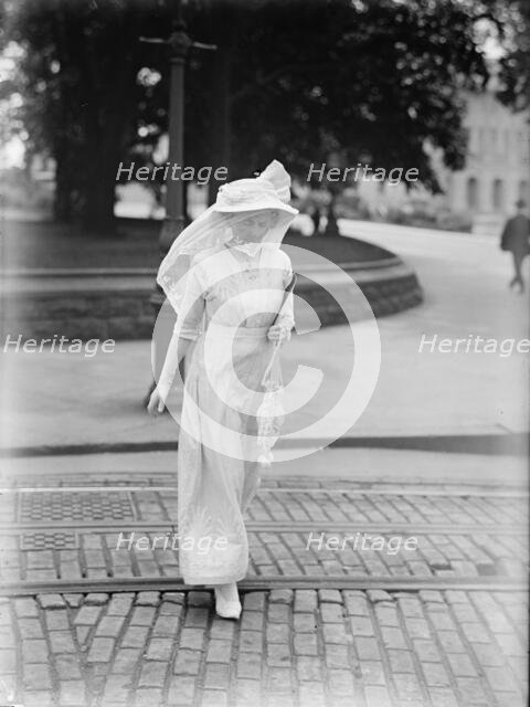 Mrs. James B. Longstreet, Widow of Confederate General, 1913. Creator: Harris & Ewing.