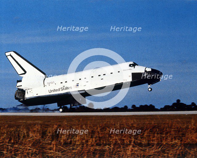 Space Shuttle Orbiter 'Discovery' landing at Kennedy Space Center, Florida, USA, 1980s. Creator: NASA.