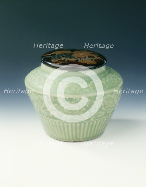 Longquan celadon jarlet, Yuan dynasty, China, 1279-1368. Artist: Unknown