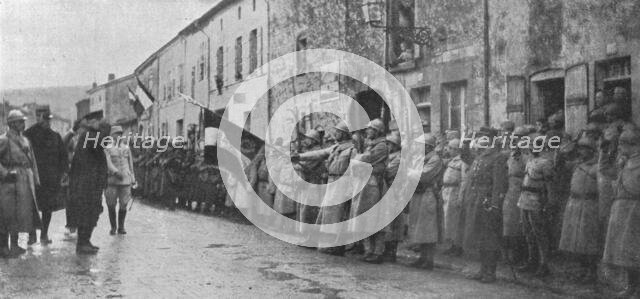 'M. Poincare a Verdun; le President de la Republique, entoure des generaux Guyot de Salins..., 1916. Creator: Unknown.