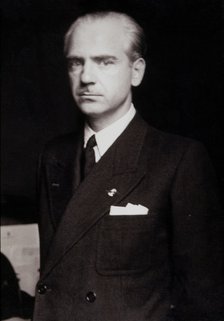 Ramón Serrano (1901-2003), Spanish politician, Foreign Minister in Franco's Government.
